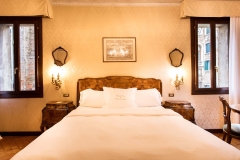 detail_staff_hotelflora_venezia_9298