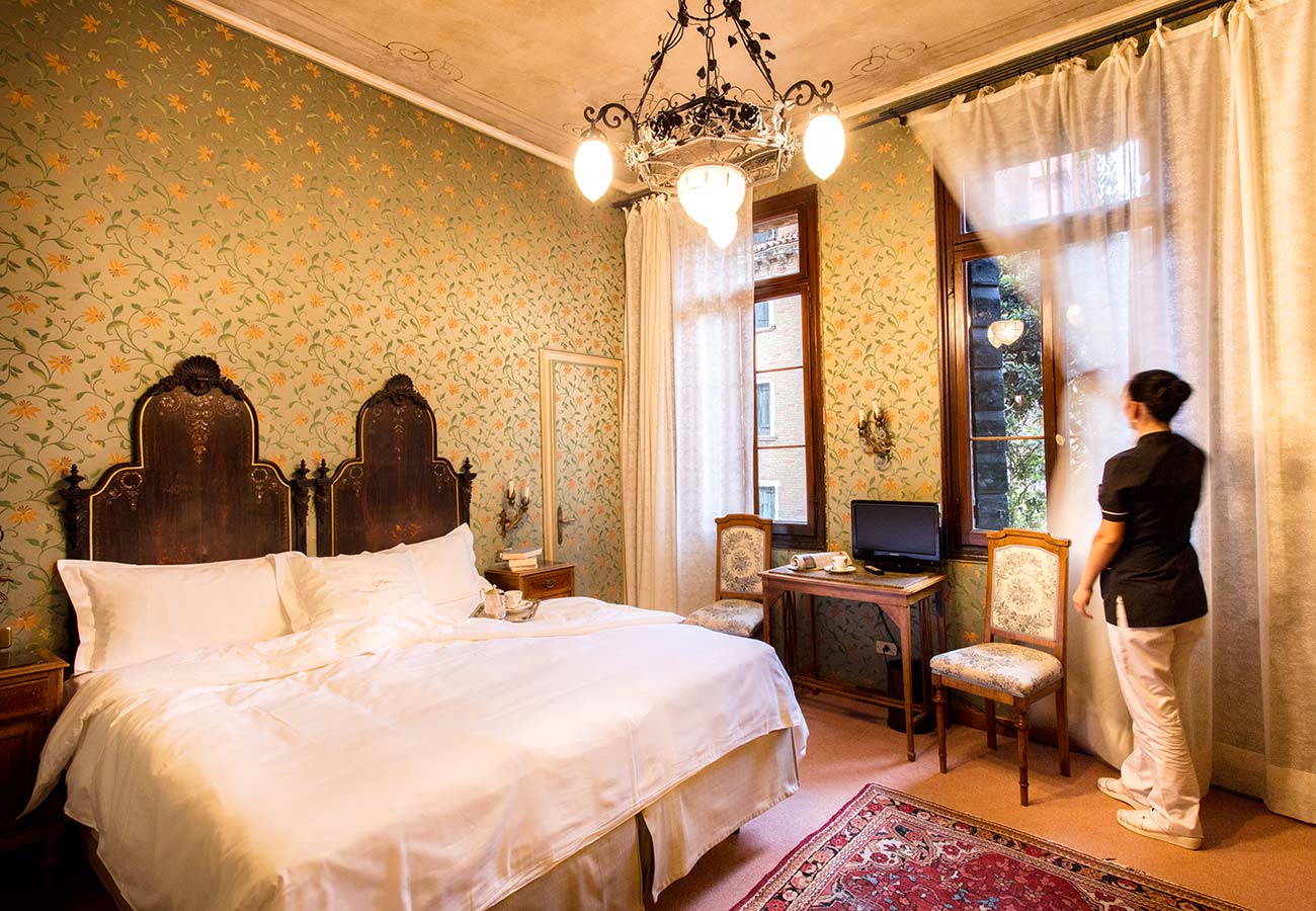 Hotel flora venice official website best rate guarantee Interior design venezia